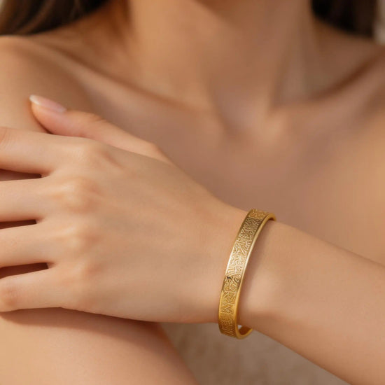 The Scripted Cuff