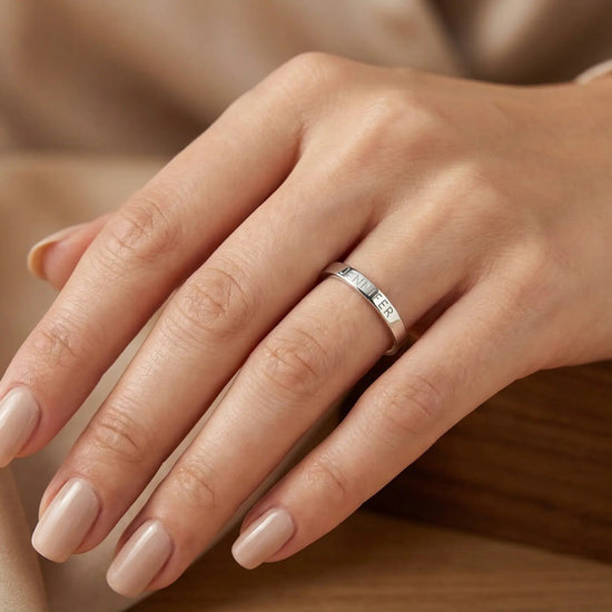 The Everline Name Ring