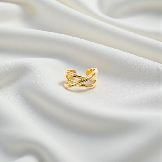 The Opaline Interlace Ring