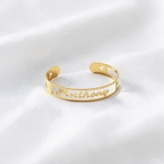 The Velmont Name Cuff
