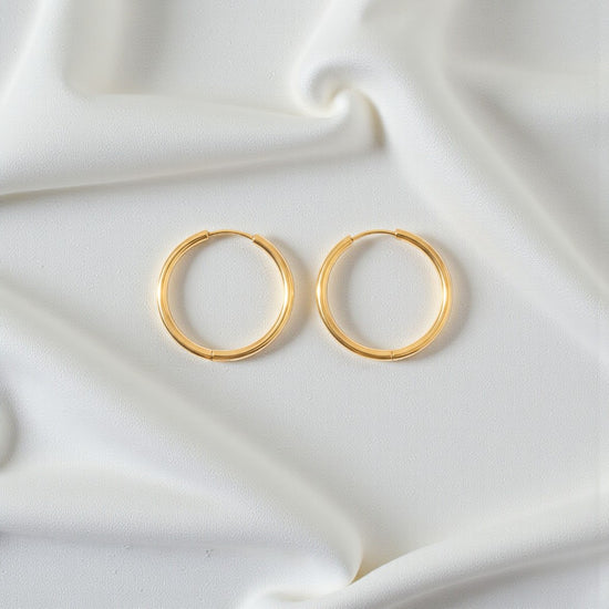 The Gilded Loop